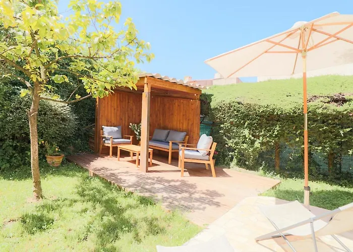Suquette Charming Provencal House In Antibes With Nice Terrace, Garden And Pool Access