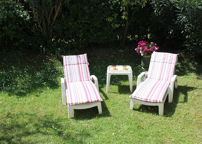 Suquette Charming Provencal House In Antibes With Nice Terrace, Garden And Pool Access